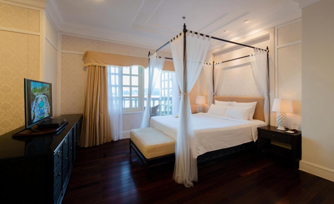 Sunrise Nha Trang Beach Hotel & Spa Dış mekan fotoğraf
