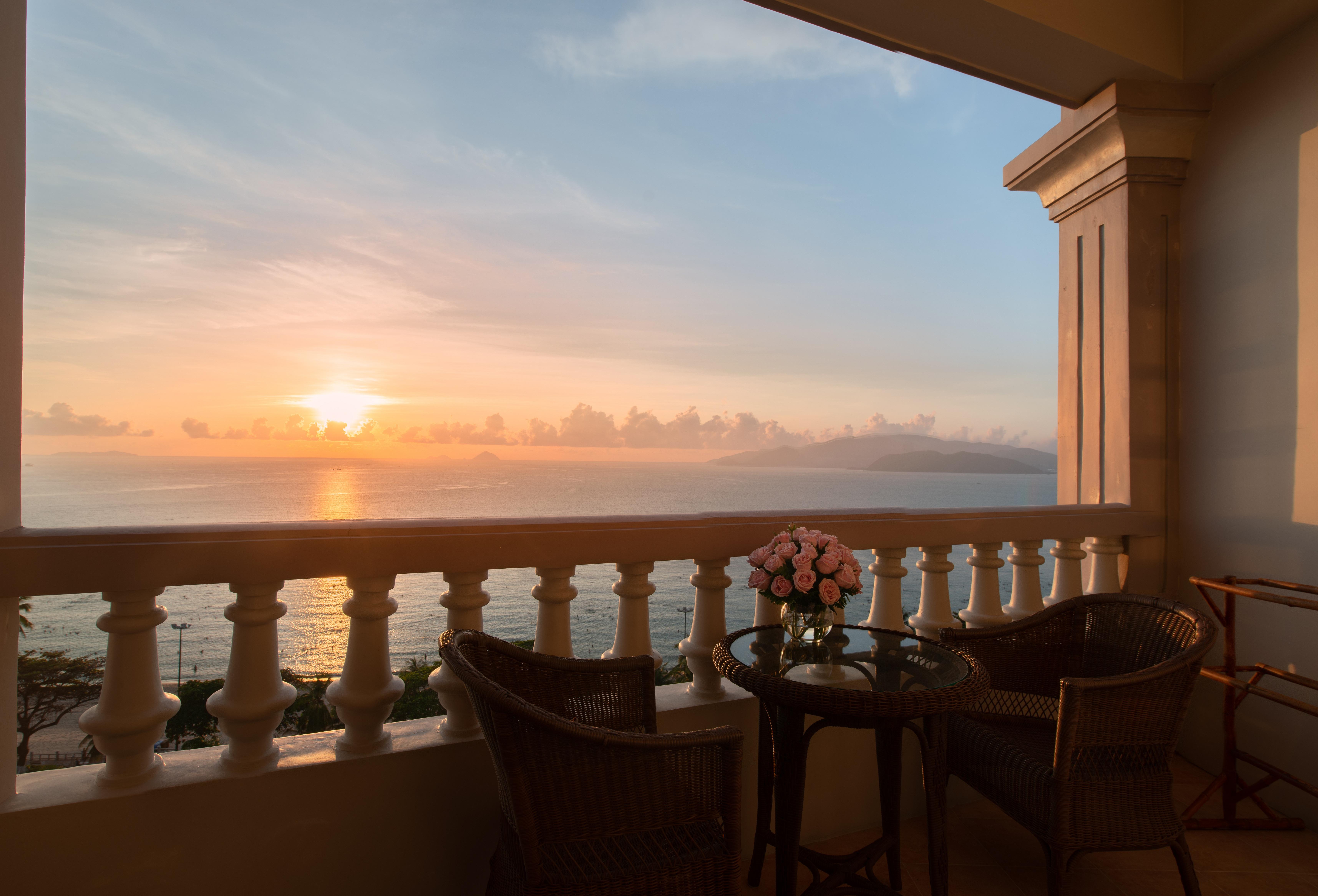 Sunrise Nha Trang Beach Hotel & Spa Dış mekan fotoğraf