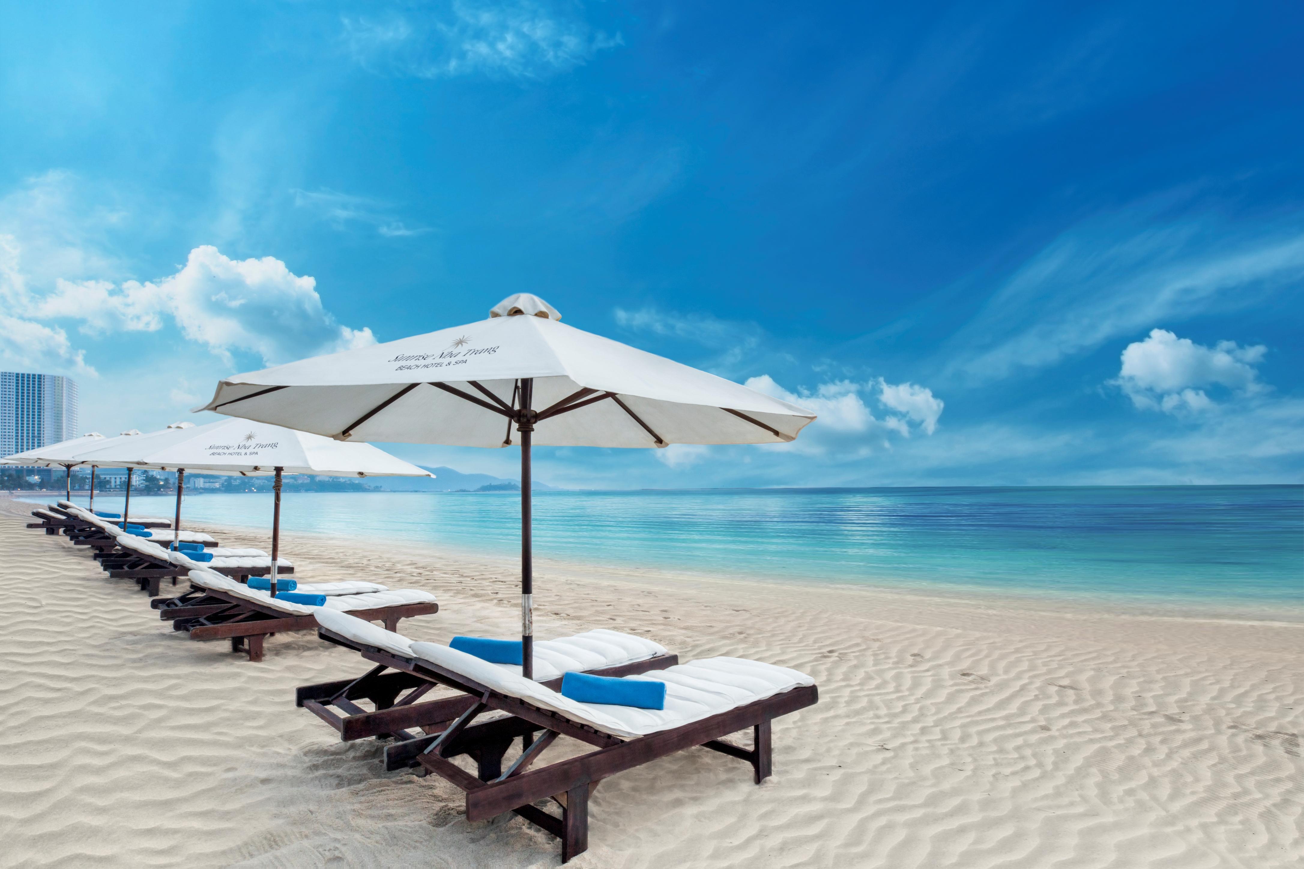 Sunrise Nha Trang Beach Hotel & Spa Dış mekan fotoğraf
