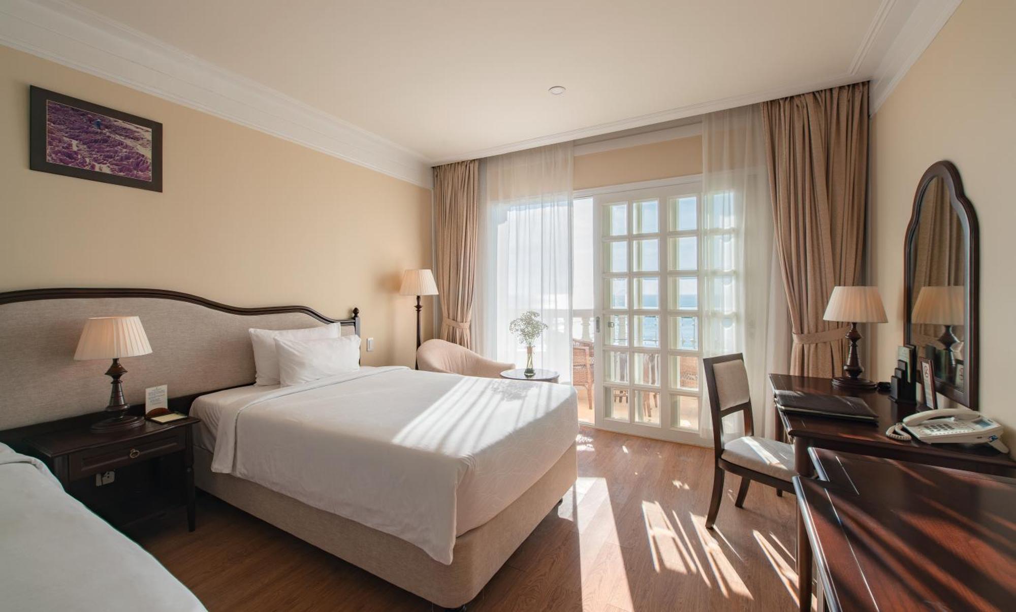 Sunrise Nha Trang Beach Hotel & Spa Dış mekan fotoğraf